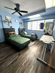 Blk 558 Jurong West Street 42 (Jurong West), HDB Executive #554977791